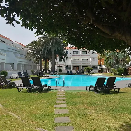 洛斯罗萨雷斯公寓 Playa Cancajos.- BreNa Baja (la Palma)